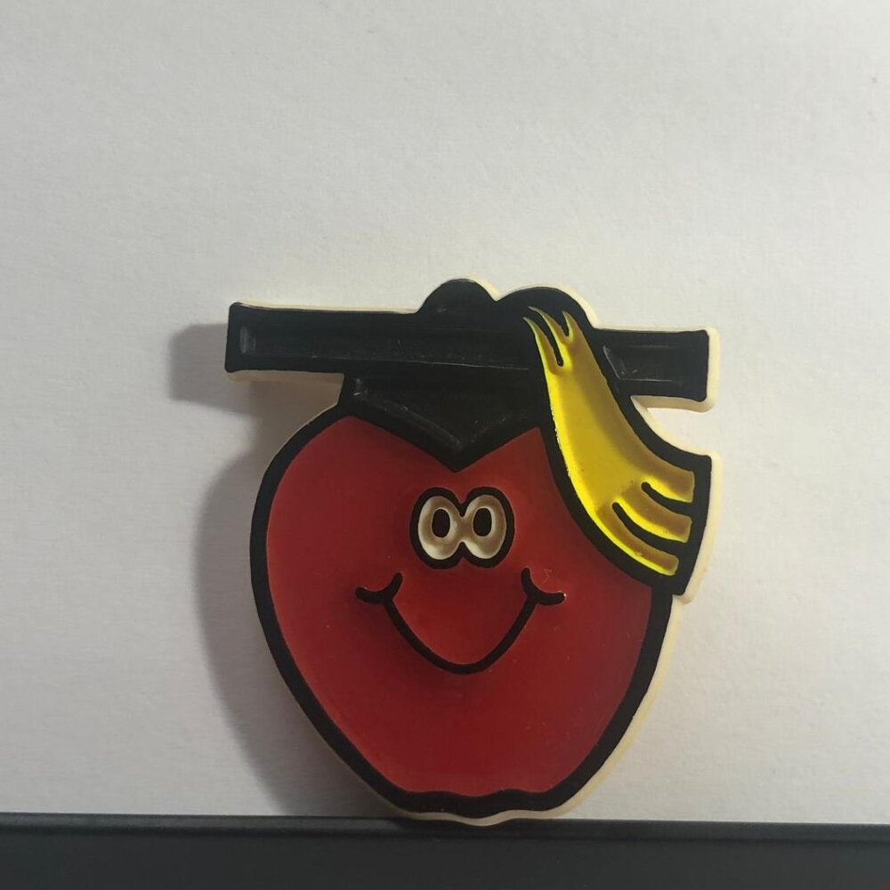 Vintage Hallmark Lapel Pin Graduate Apple Anthropomorphic Hat School Brooch 1981